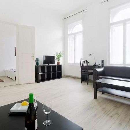 Apartment Andrassy 布达佩斯 外观 照片